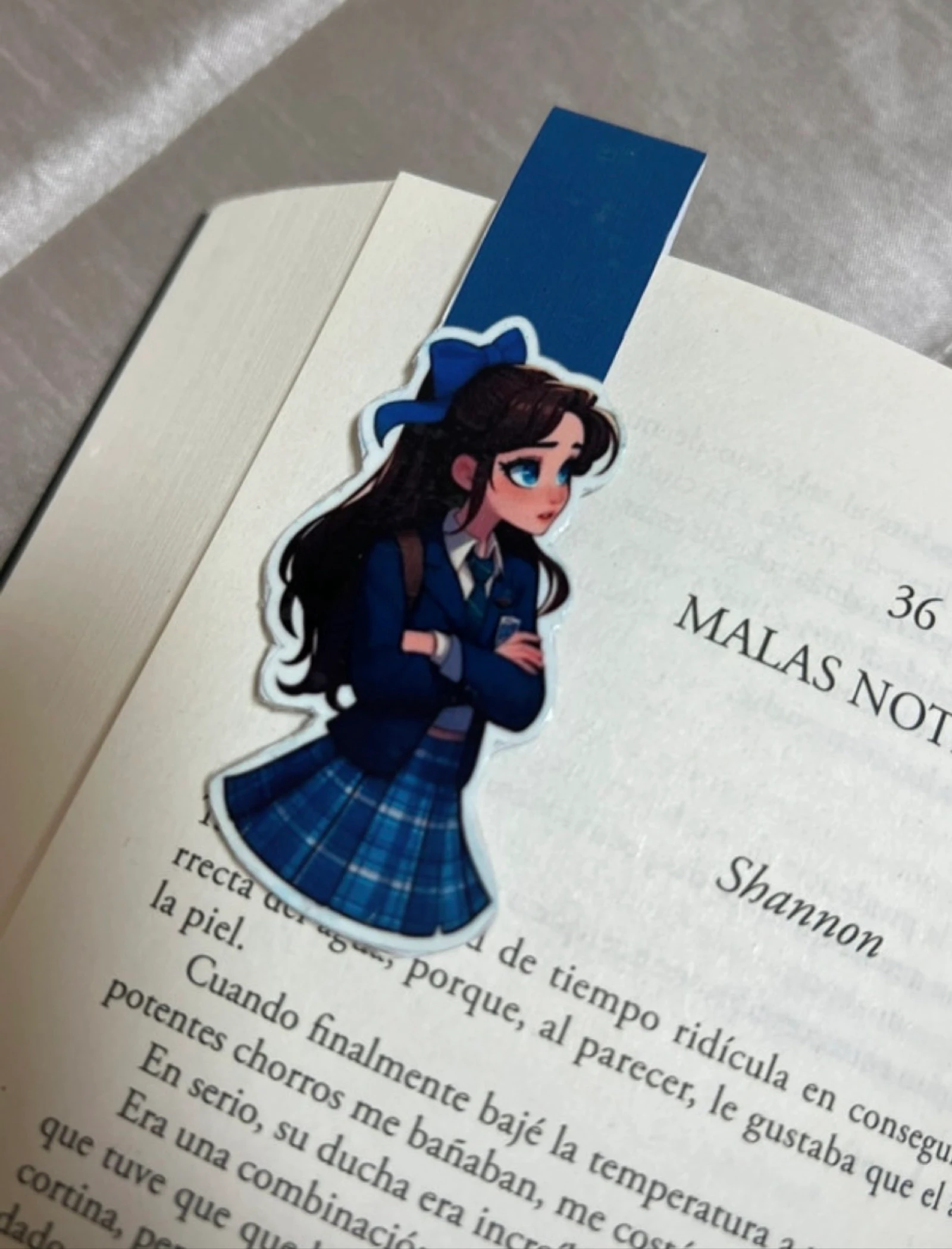 Marcapáginas da Binding 13 Shannon Lynch – photo 4